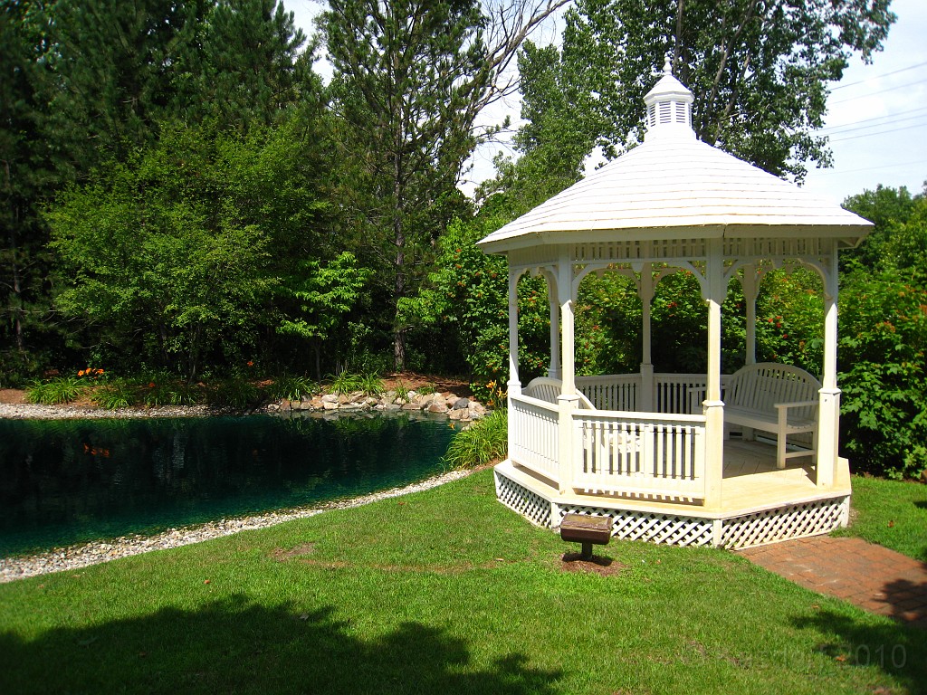 Matthaei Botanical Gardens 2010 0740.jpg - And the gazebo... which requires more paint than any other structure in the state. It was done last summer and because of the sprinklers it is already turning rusty yellow.